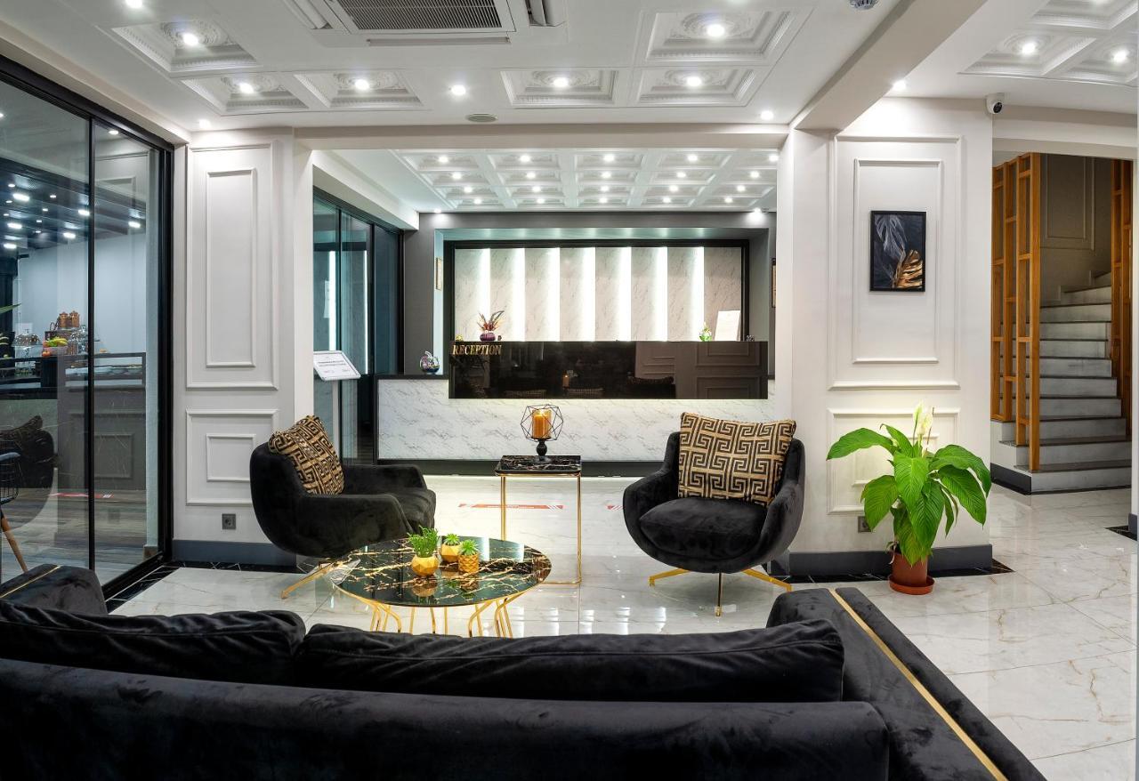 The Nova Hotel ยาโลวา ภายนอก รูปภาพ