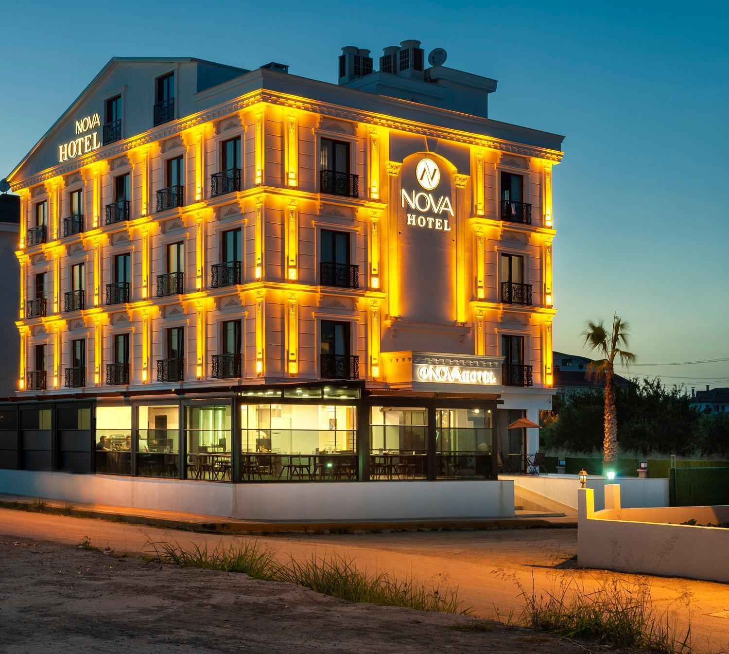 The Nova Hotel ยาโลวา ภายนอก รูปภาพ